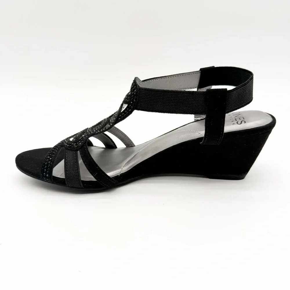 Jones New York Denice Embellished Strappy Wedge Sandal Elastic Ankle Black 8 NEW